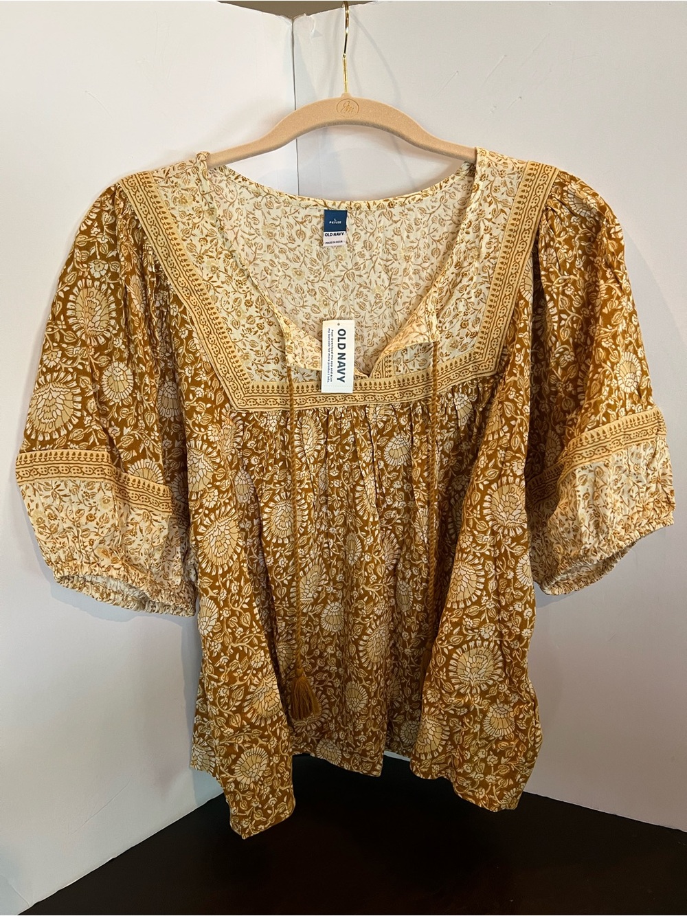 Old Navy Brown and Cream Floral Peasant Blouse